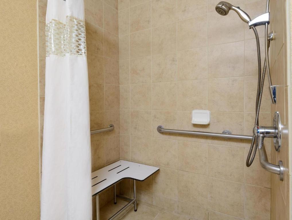 Hampton Inn Mount Vernon Esterno foto